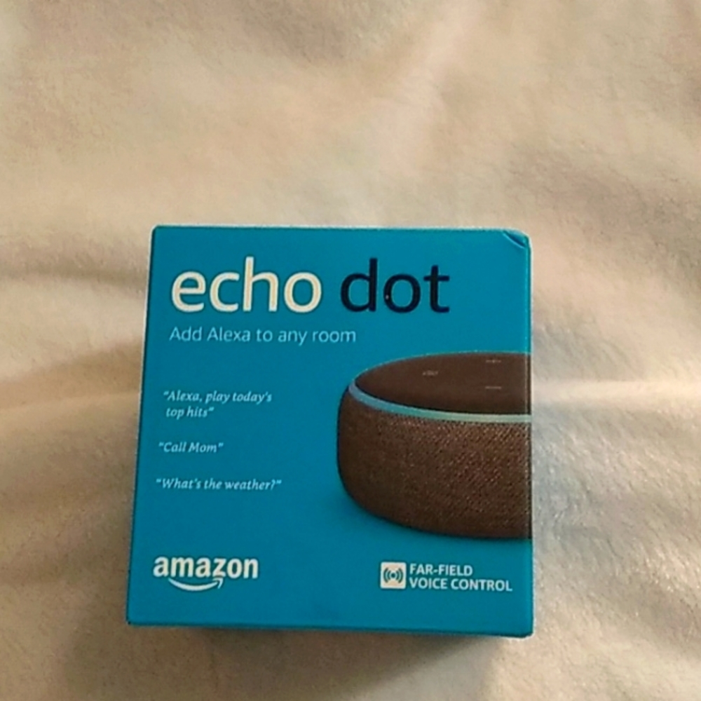 Amazon echo dot, ALEXA. Charcoal black.